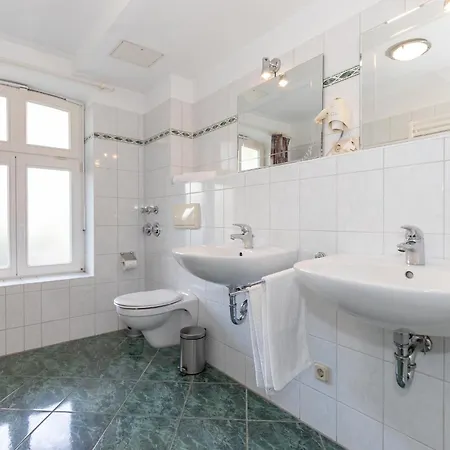 Haus Wenden We 3 Apartment Kuehlungsborn